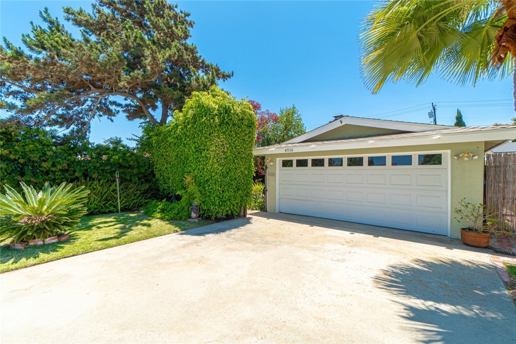 4930 W 141st St, Hawthorne